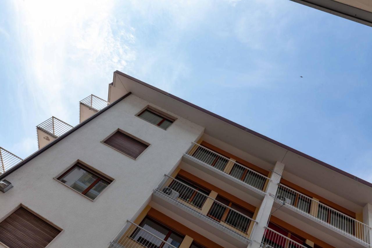 Attico Panoramico In Centro - Civetta Apartment Белуно Екстериор снимка